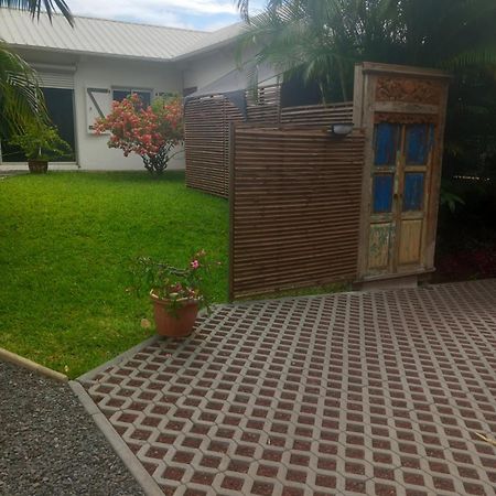 Appartamento Les Sens Ciels Saint-Louis Esterno foto