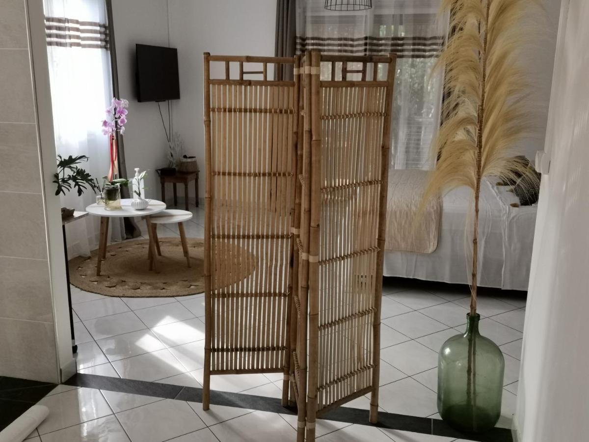 Appartamento Les Sens Ciels Saint-Louis Esterno foto